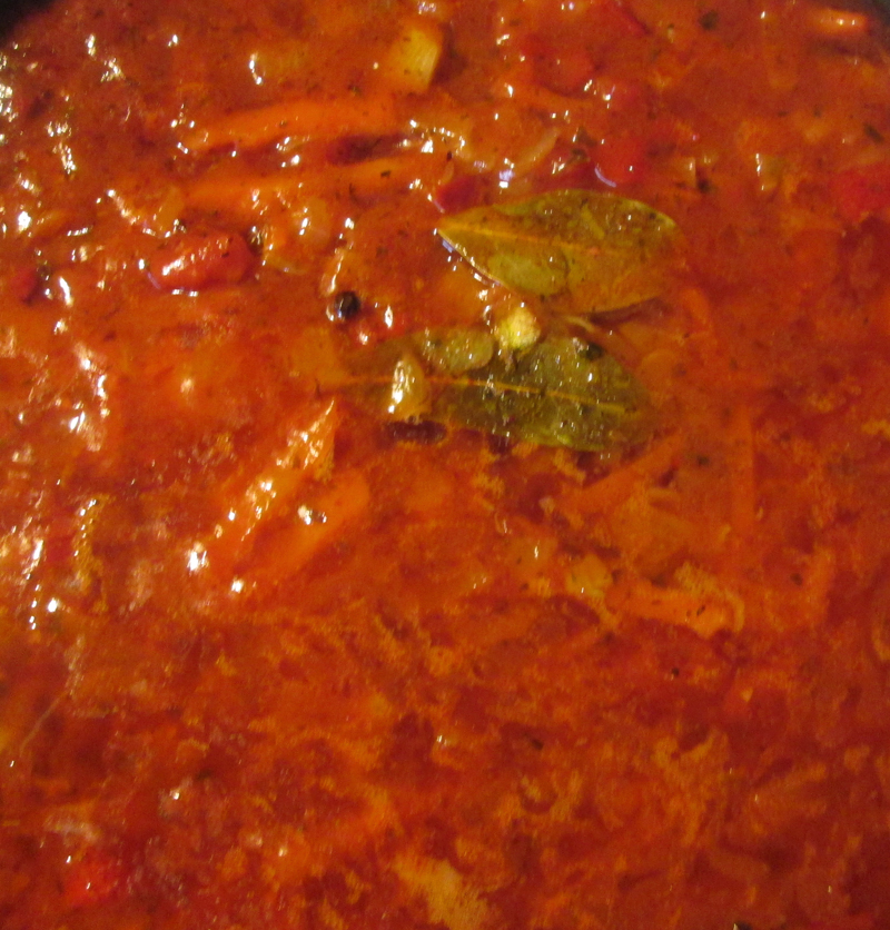 острый овощной суп - тушим соус